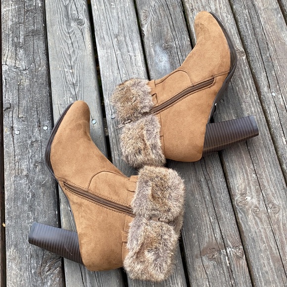 Dana Buchman Ankle Boots Faux Fur - Picture 2 of 10